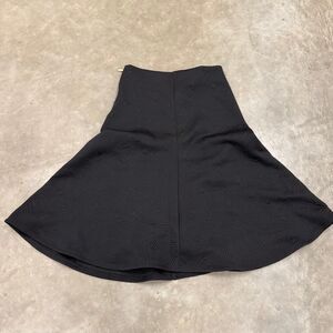 Black Geometric Textured Midi Skirt – Lapis (Size XS)